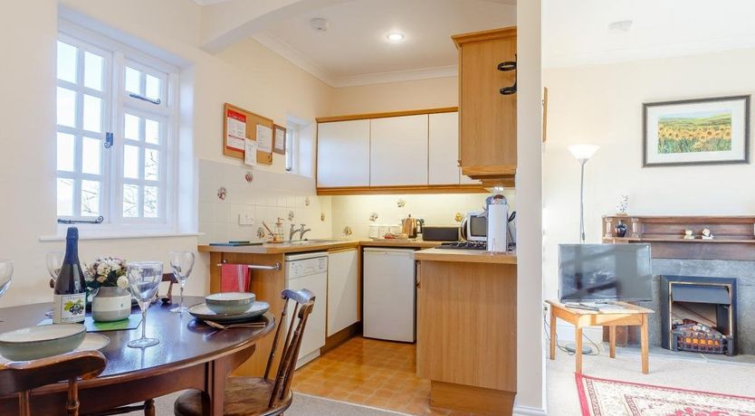 Photo of 2 Bed in Black Torrington