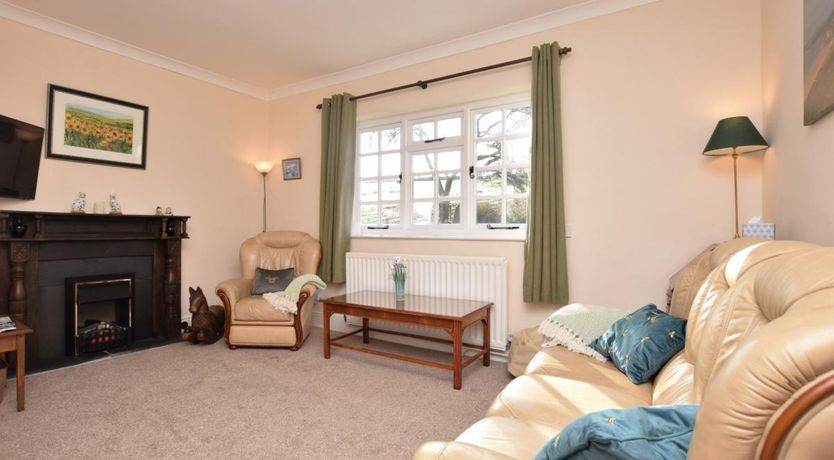 Photo of 2 Bed in Black Torrington