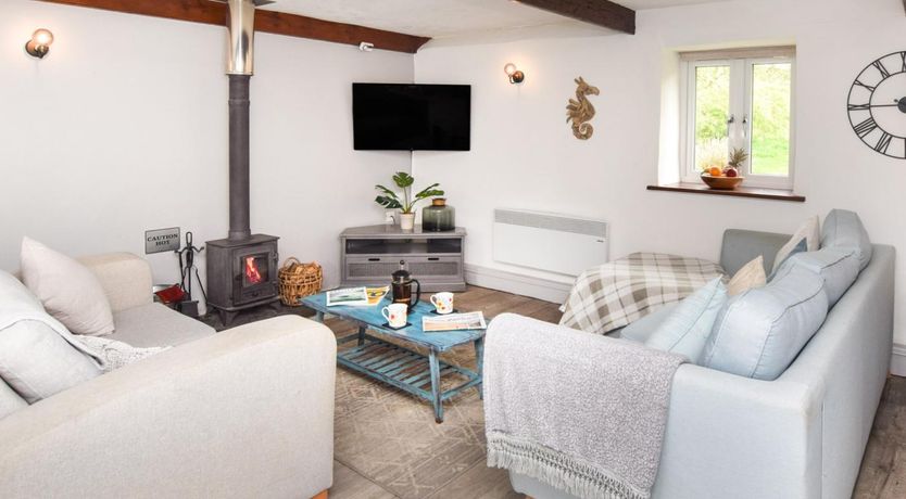 Photo of 1 Bed in Tintagel