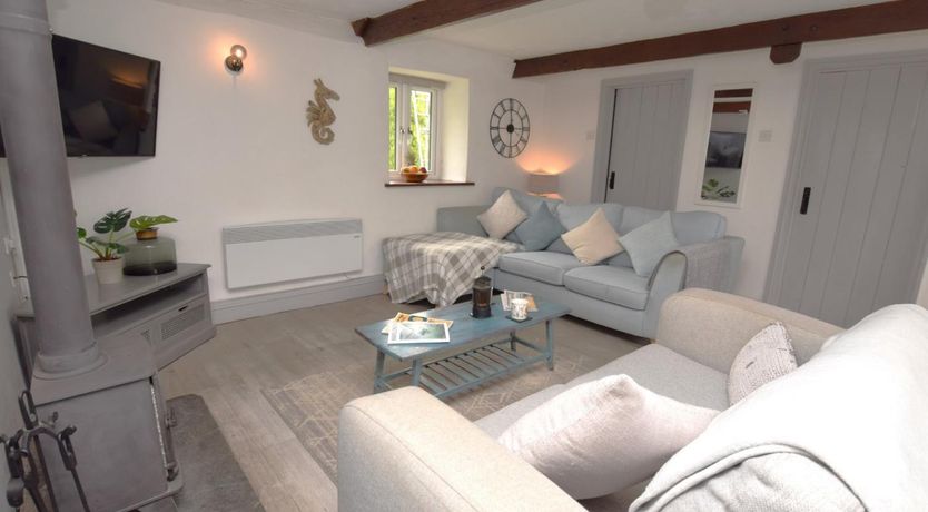Photo of 1 Bed in Tintagel