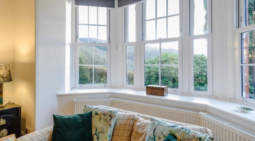 Photo of 7 Bed in Aberllefenni