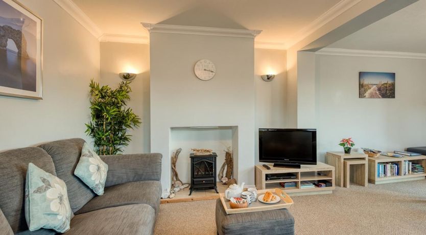 Photo of 3 Bed in Swanage