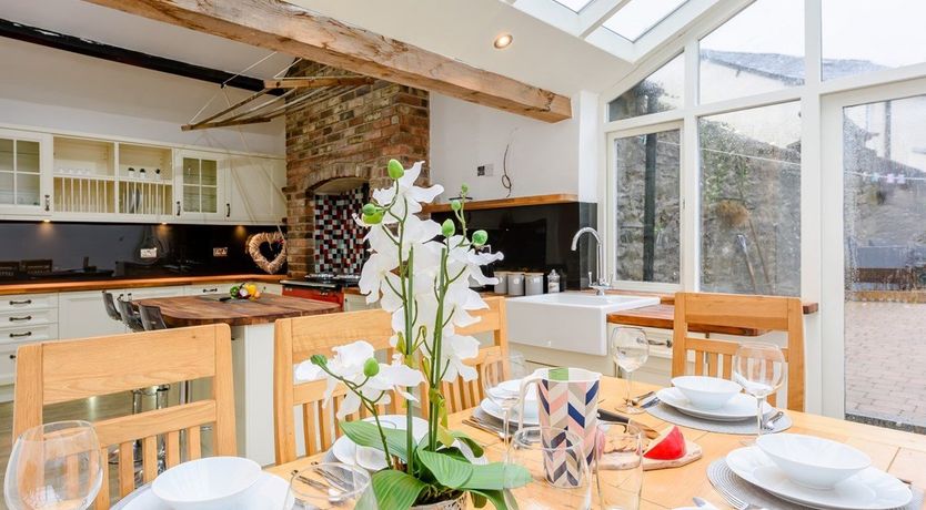 Photo of in Cartmel (77501)