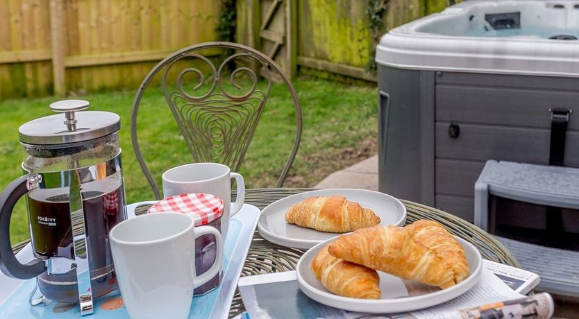 Photo of 1 Bed in Prixford