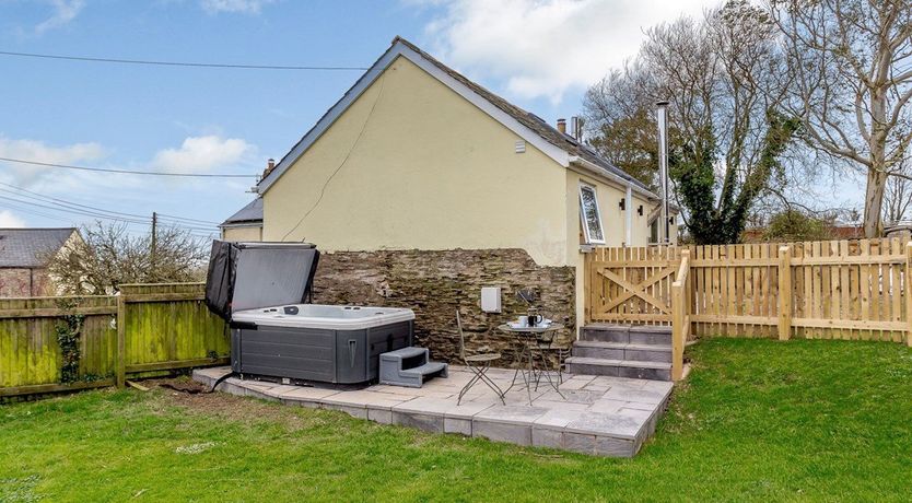 Photo of 1 Bed in Prixford