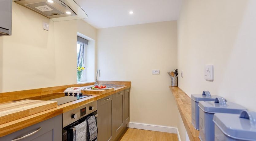 Photo of 1 Bed in Prixford