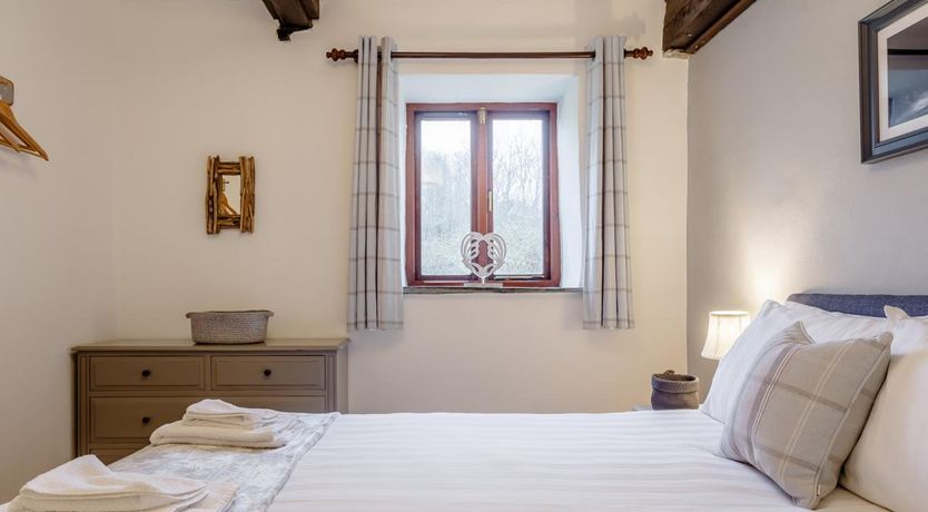 Photo of 2 Bed in Tintagel