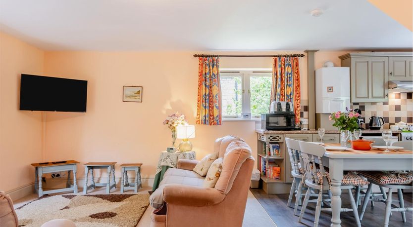 Photo of 2 Bed in Ventnor