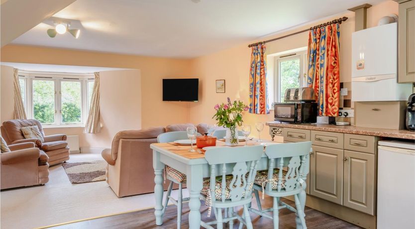 Photo of 2 Bed in Ventnor