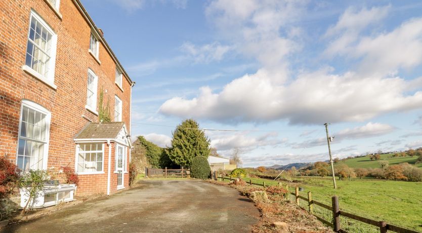 Photo of Squires Rest