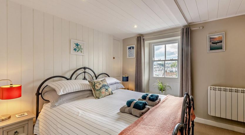 Photo of 1 Bed in Brixham