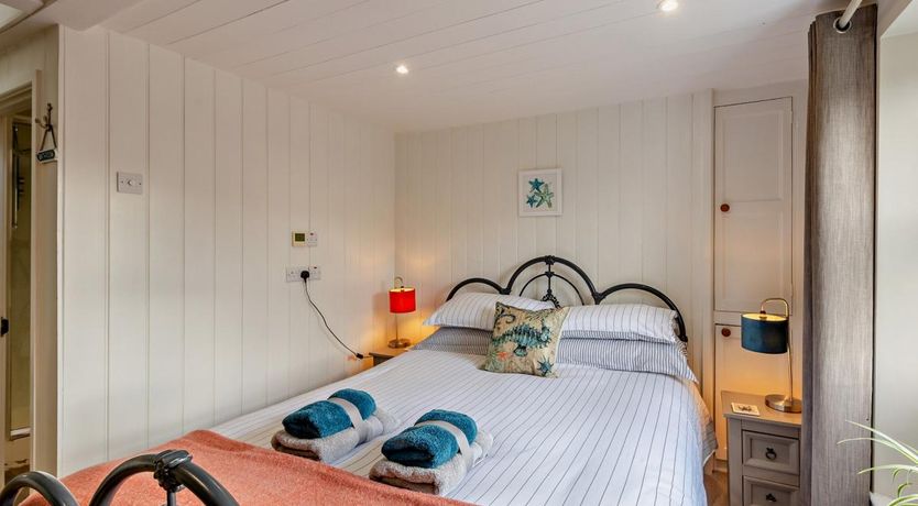 Photo of 1 Bed in Brixham