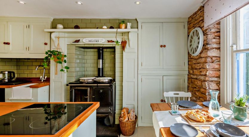 Photo of 1 Bed in Brixham