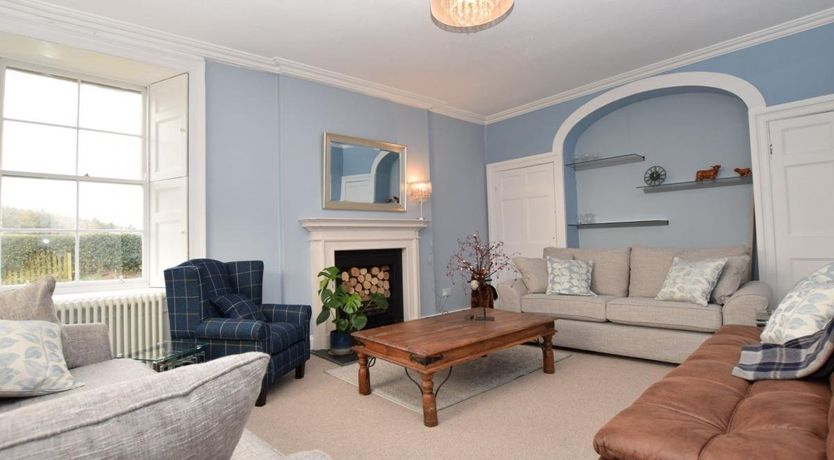 Photo of 5 Bed in Chirnside