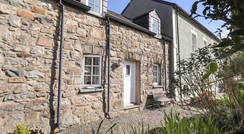 Photo of Middle Cottage