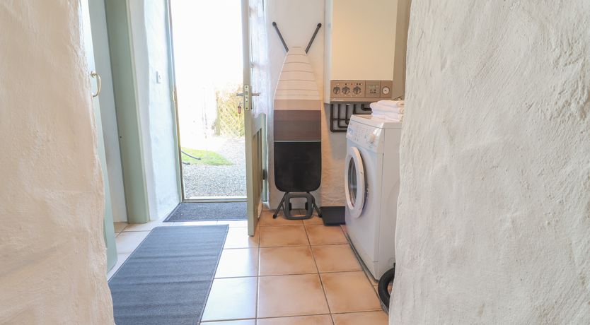 Photo of Middle Cottage