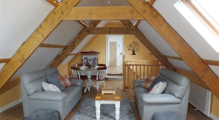 Photo of Pond Cottage