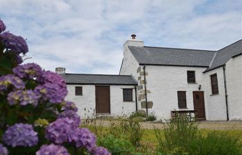 Panteurig Cottage Holiday Cottage