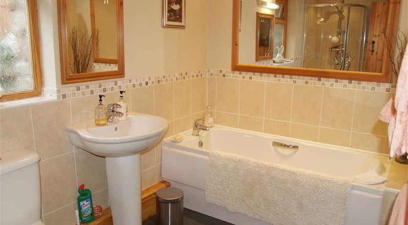 Photo of Dan Castell Cottage