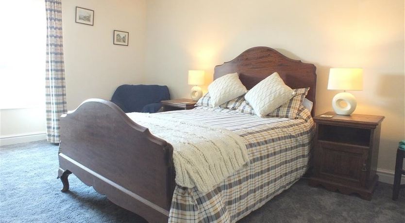 Photo of Dinas Island Cottage