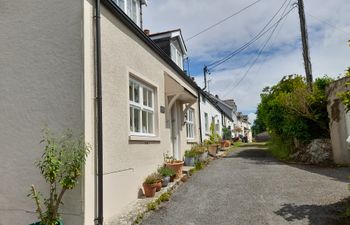 1 Cheriton Row Holiday Cottage