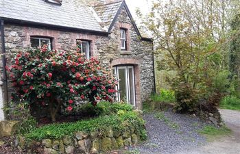 Cwmbrandy Cottage Holiday Cottage
