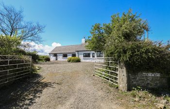 Ty-Newydd Cottage Holiday Cottage
