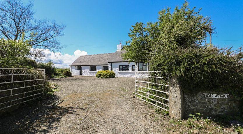 Photo of Ty-Newydd Cottage