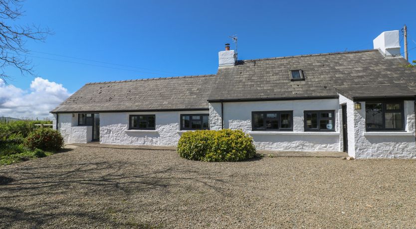 Photo of Ty-Newydd Cottage