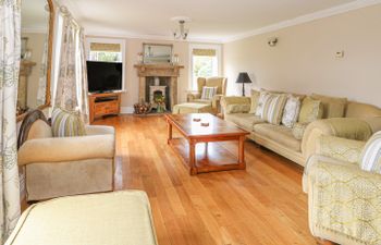 The Farmhouse Holiday Cottage