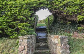 The Wagon Linney Holiday Cottage