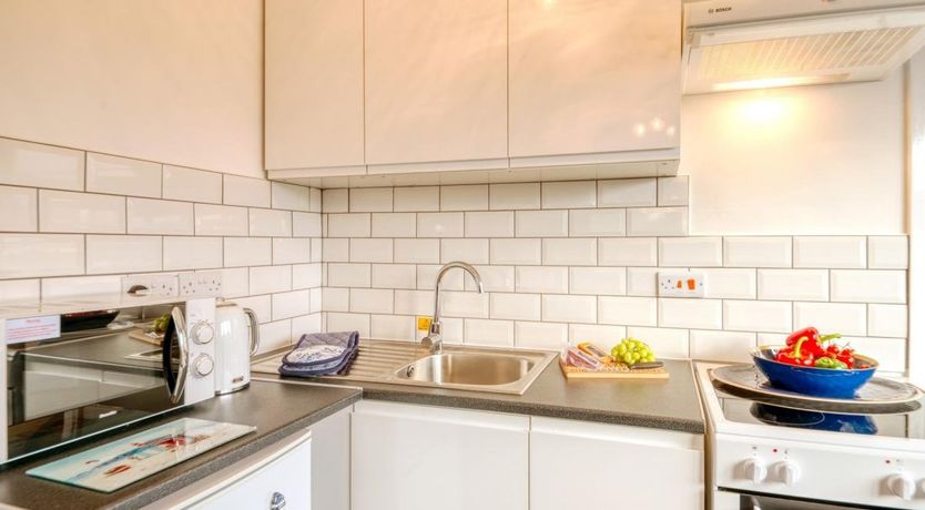 Photo of 1 Bed in Primrose Valley