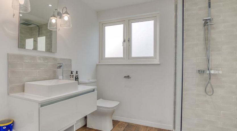 Photo of 4 Bed in Polruan