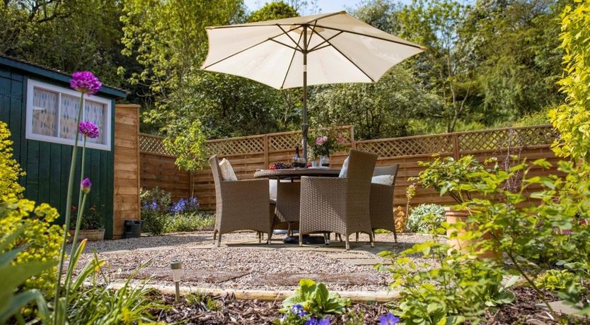 Photo of 2 Bed in Richmond