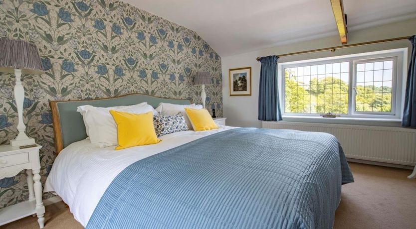 Photo of 2 Bed in Richmond