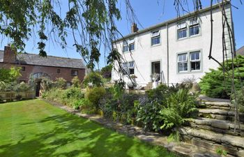 7 Bed in Workington Holiday Cottage