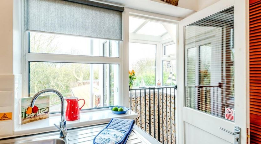 Photo of 1 Bed in Primrose Valley