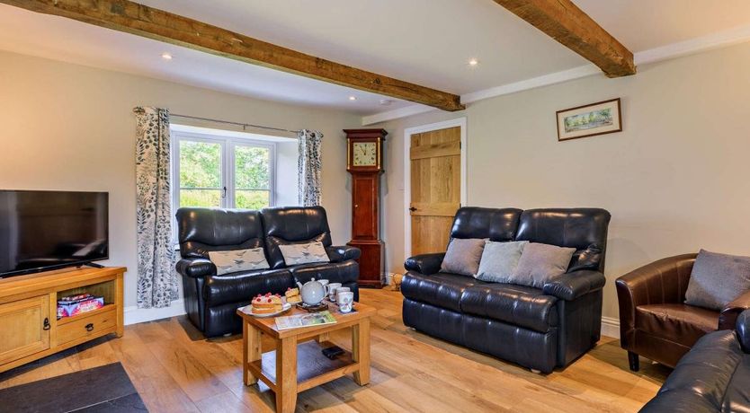 Photo of 4 Bed in Kentisbury