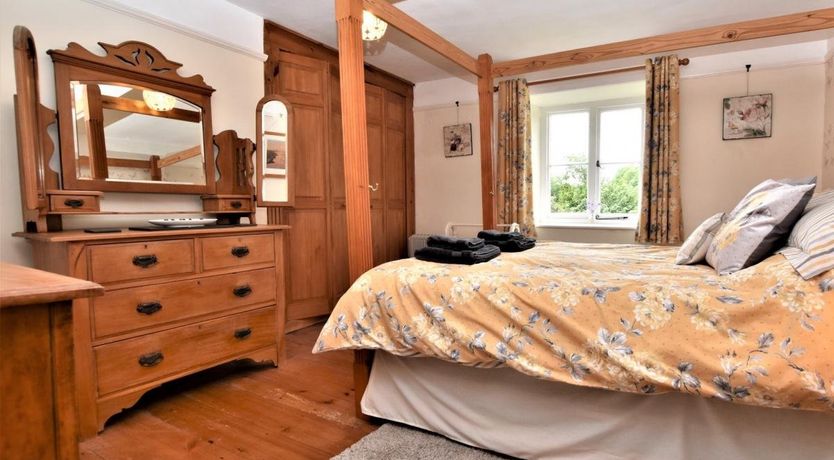 Photo of 4 Bed in Kentisbury