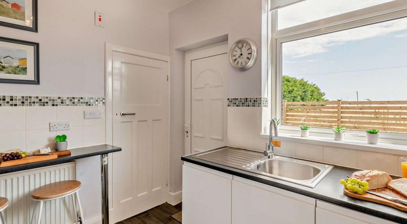 Photo of 2 Bed in Primrose Valley