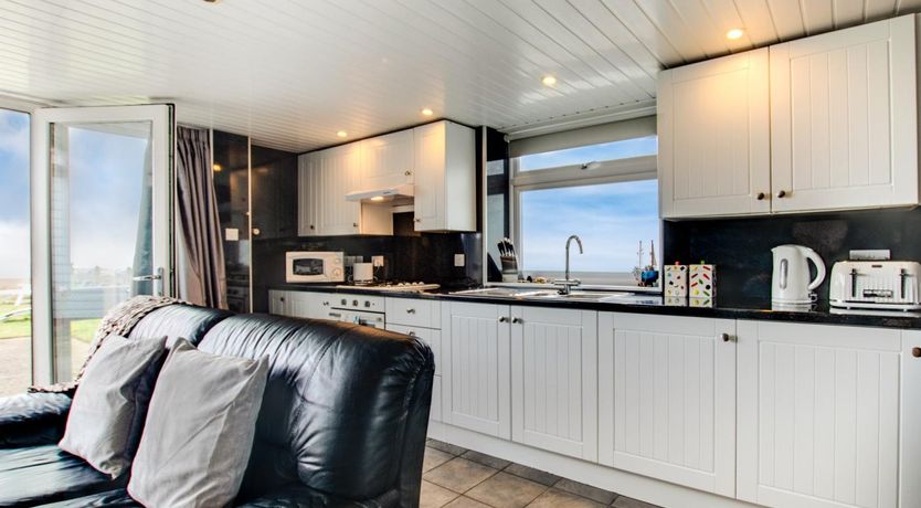 Photo of 2 Bed in Whitstable