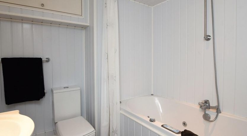 Photo of 2 Bed in Seasalter