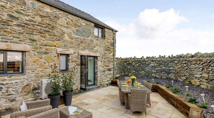 Photo of 2 Bed in Amlwch