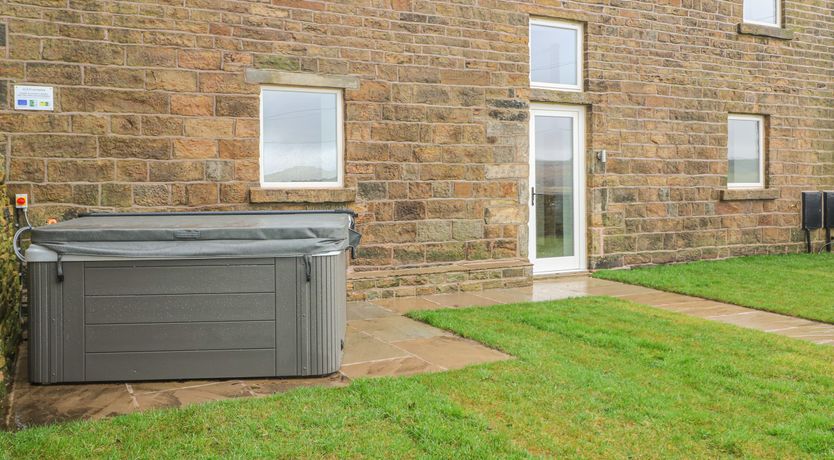 Photo of Upper House Barn (Saddleworth)