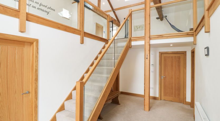 Photo of Upper House Barn (Saddleworth)