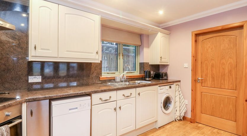 Photo of Little Tigh Clovelly