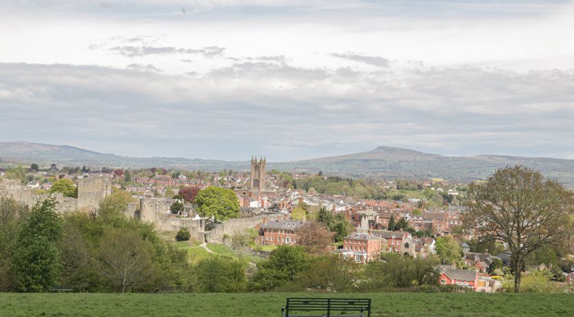 Photo of Hillside Lodge