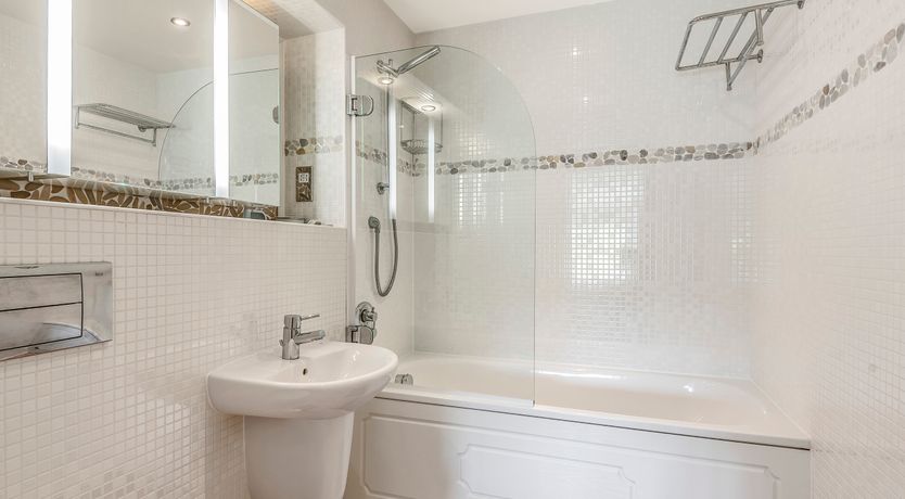 Photo of 7 Ocean's Edge