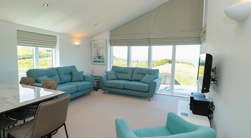 Photo of 7 Ocean's Edge