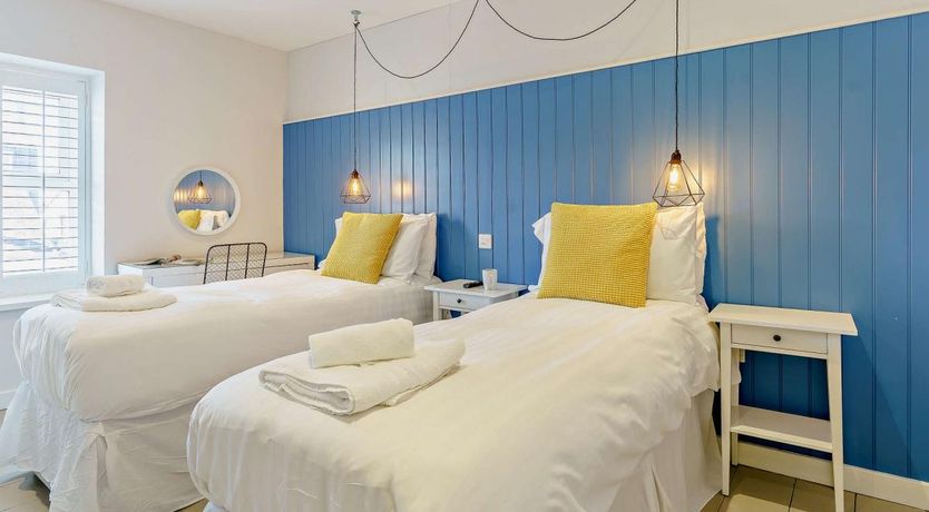 Photo of 2 Bed in Aberaeron